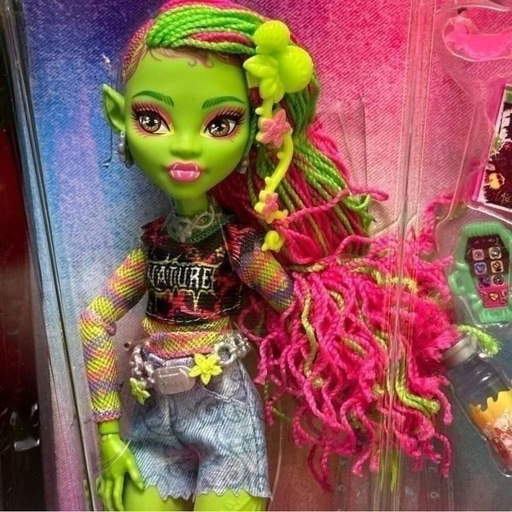 Monster High VENUS MCFLYYRAP Doll - Picture 2 of 8
